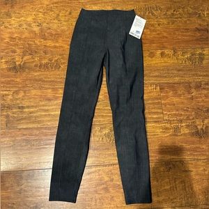 Lululemon pant